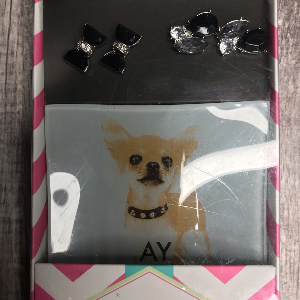 Earrings and Dish Set